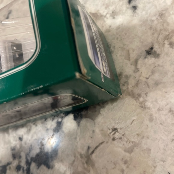 BRAND NEW—HESS Mini- 2014 Rare 17th Issue 50th ANNIVERSARY Miniature Sports SUV - Picture 6 of 7